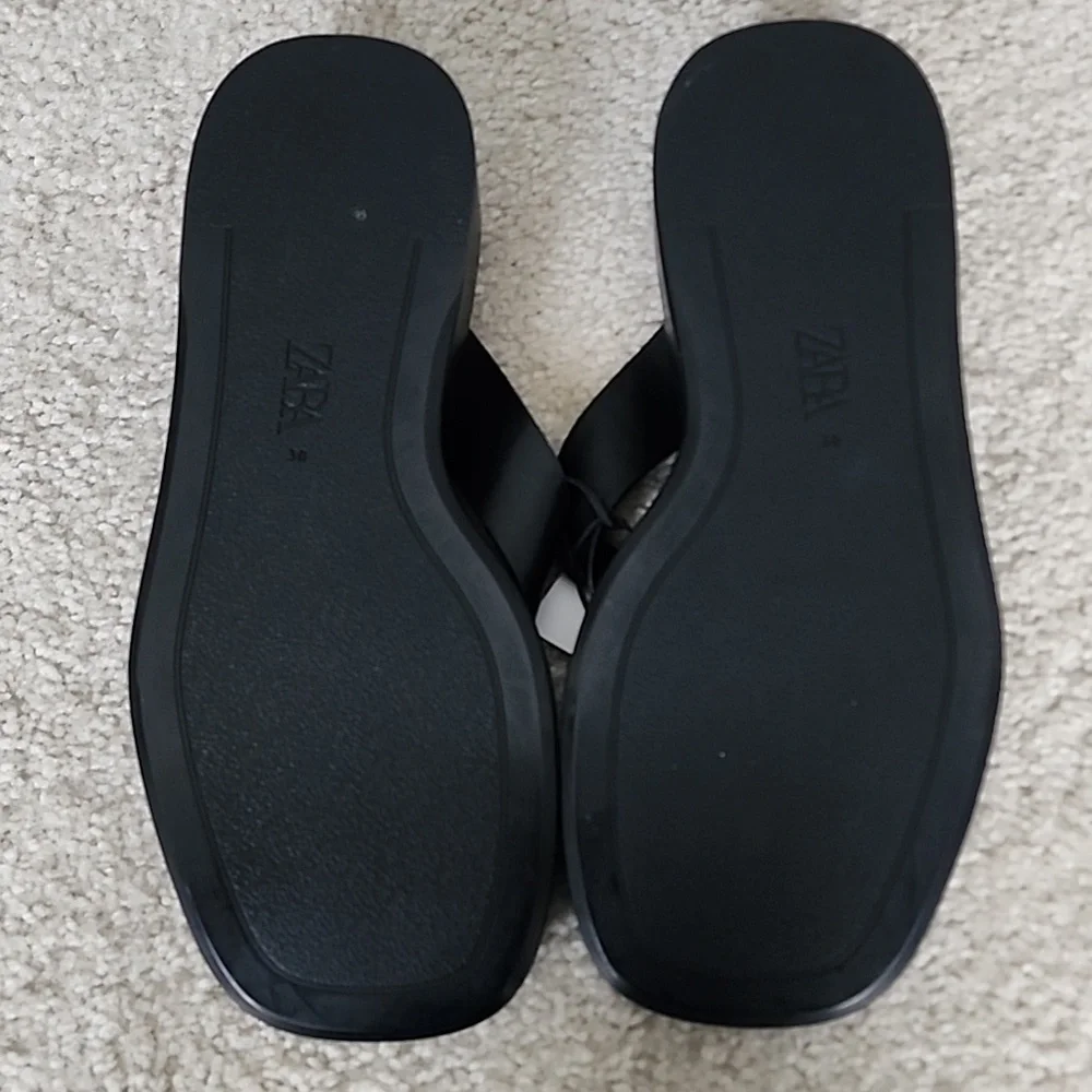 ZARA Flat Strap Sandal